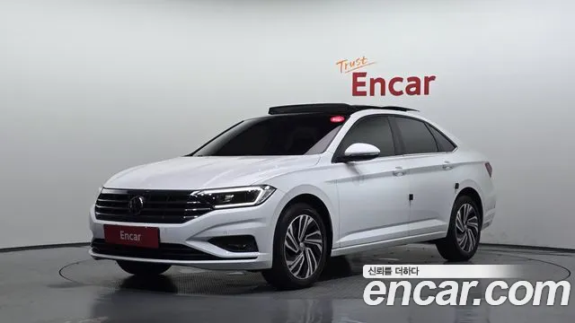 Volkswagen Jetta 2021 — photo 1