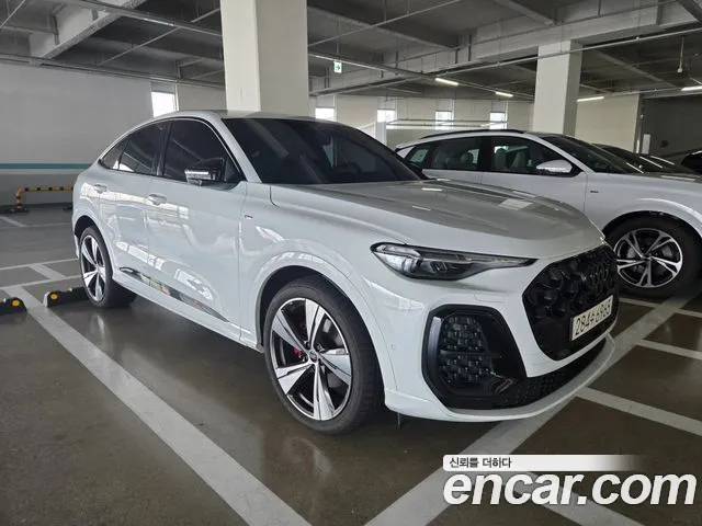 Audi Q5 2025 — photo 1