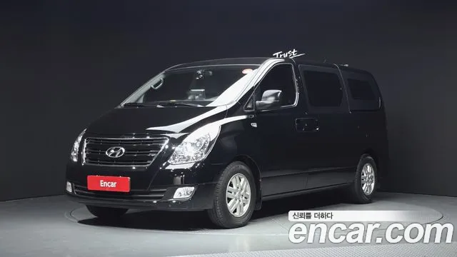 Hyundai Starex 2016 — photo 1