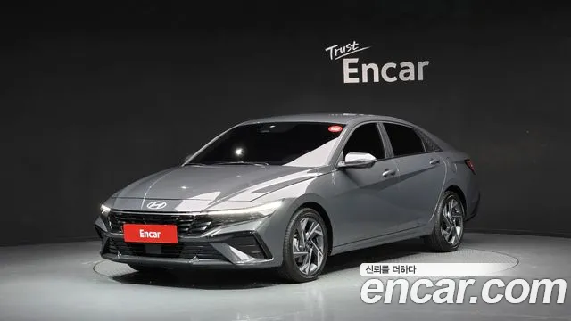 Hyundai AVANTE 2024 — photo 1