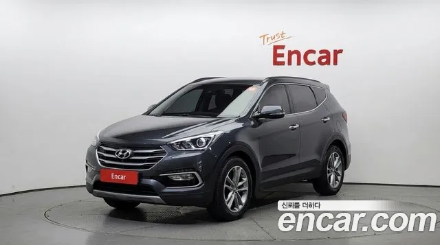 Hyundai Santafe 2016 — photo 1