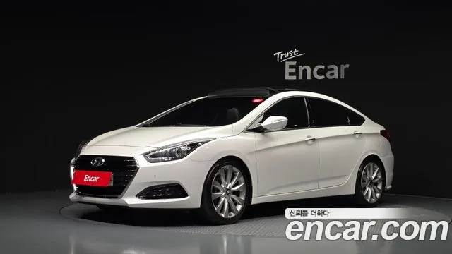 Hyundai i40 2016 — photo 1