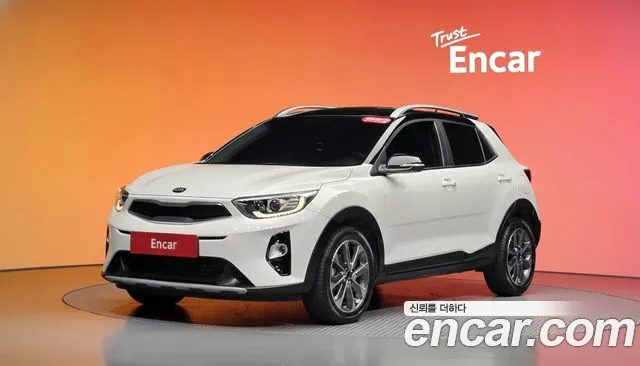 Kia Stonic 2019 — photo 1