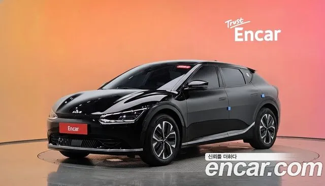 Kia EV6 2023 — photo 1
