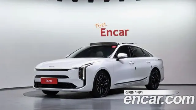 Kia K8 2025 — photo 1