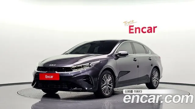 Kia K3 2022 — photo 1