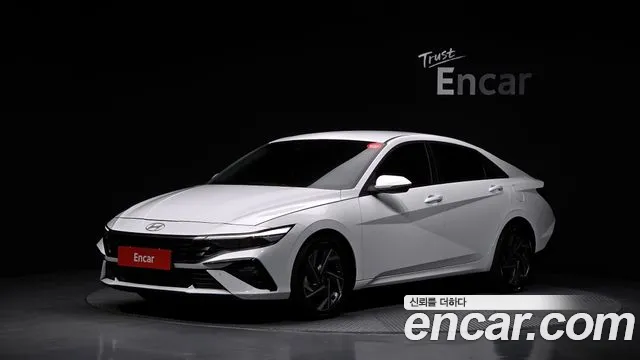 Hyundai AVANTE 2025 — photo 1
