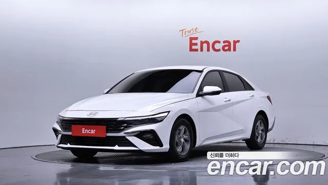 Hyundai AVANTE 2024 — photo 1