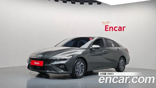 Hyundai AVANTE 2024 — photo 1