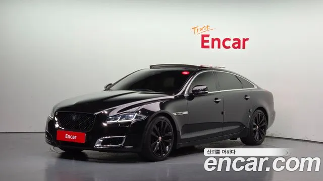 Jaguar XJ 2019 — photo 1