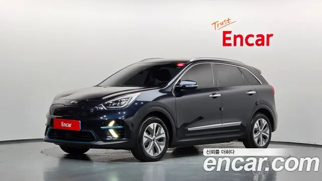 Kia Niro 2019 — photo 1