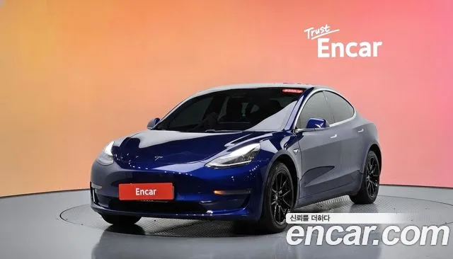 Tesla Model 3 2020 — photo 1