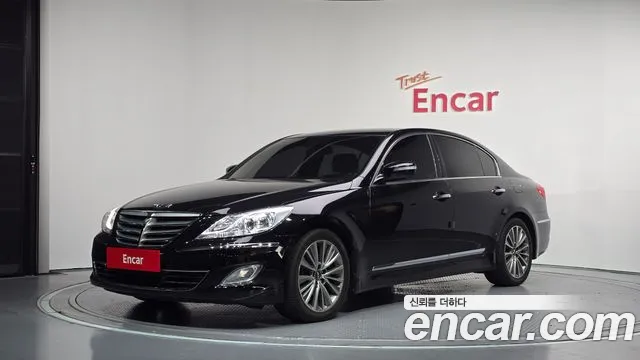 Hyundai Genesis 2013 — photo 1