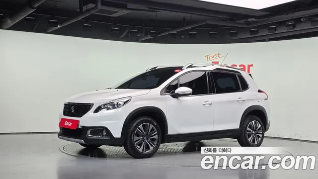 Peugeot 2008 2019 — photo 1