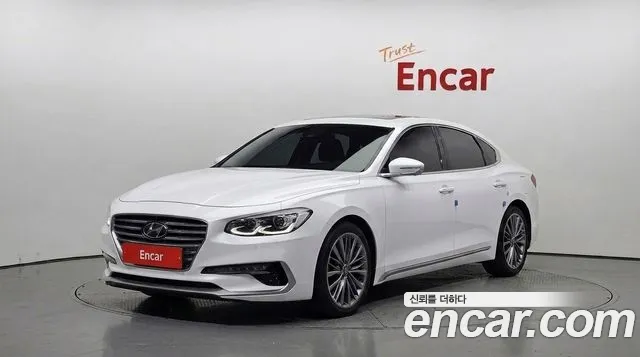 Hyundai Grandeur 2018 — photo 1