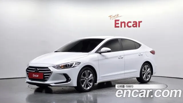 Hyundai AVANTE 2018 — photo 1