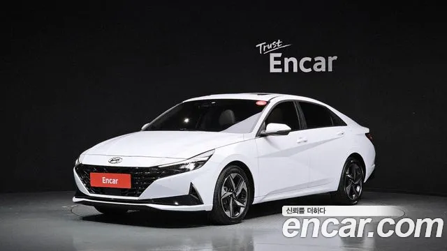 Hyundai AVANTE 2022 — photo 1