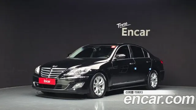 Hyundai Genesis 2012 — photo 1