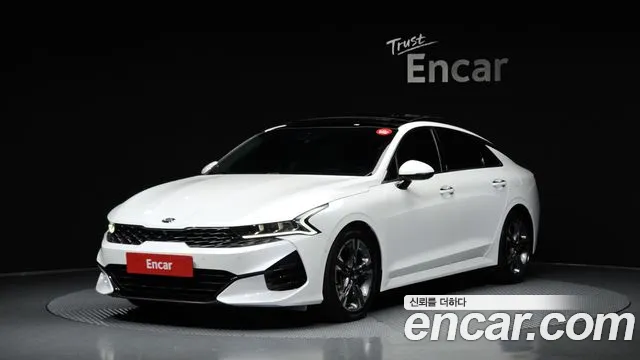 Kia K5 2020 — photo 1