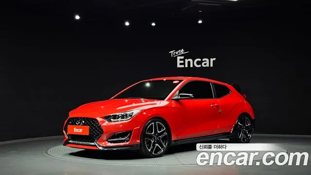 Hyundai Veloster 2023 — photo 1