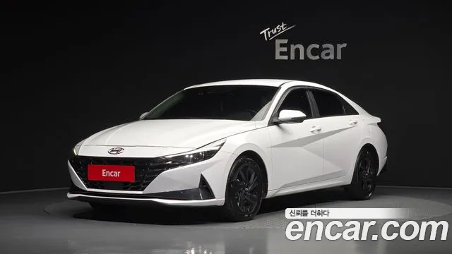 Hyundai AVANTE 2023 — photo 1