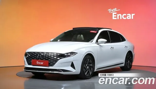 Hyundai Grandeur 2023 — photo 1