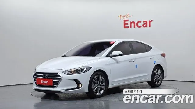 Hyundai AVANTE 2018 — photo 1