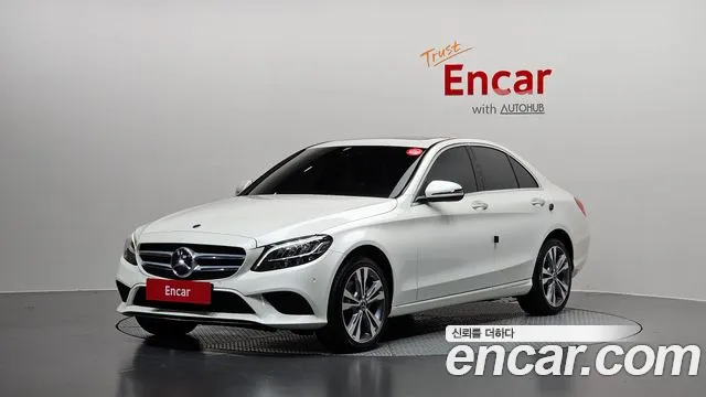 Mercedes-Benz C-Class 2020 — photo 1