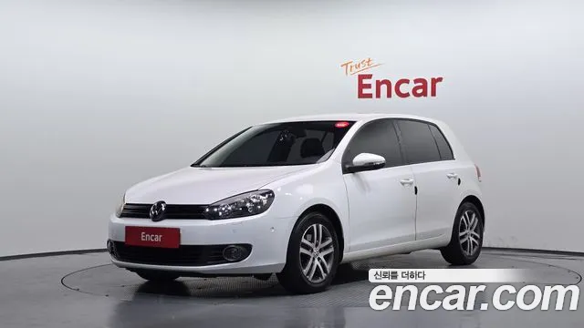Volkswagen Golf 2011 — photo 1