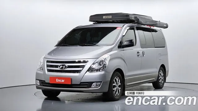 Hyundai Starex 2018 — photo 1