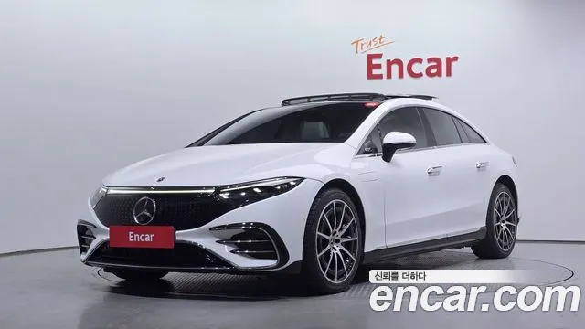 Mercedes-Benz EQS 2022 — photo 1