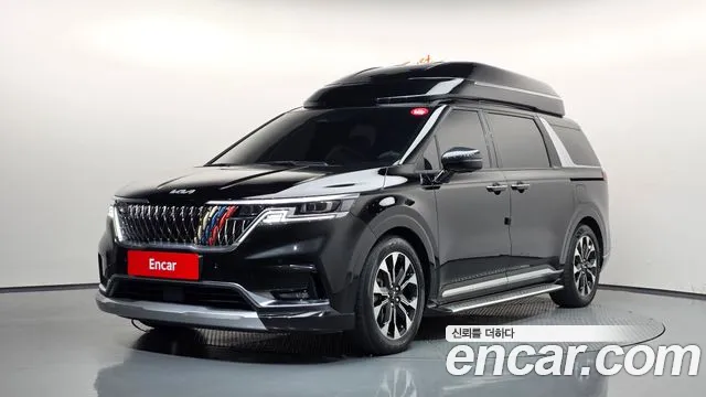 Kia Canival 2021 — photo 1
