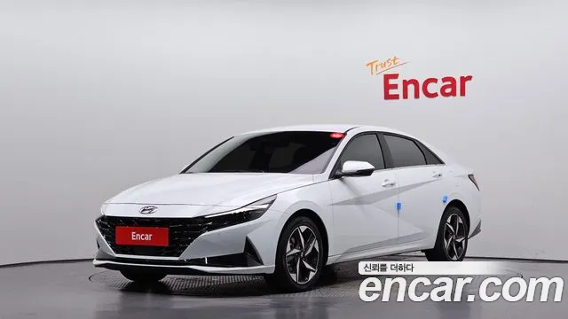 Hyundai AVANTE 2023 — photo 1