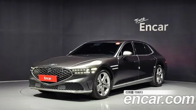 Genesis G90 2022 — photo 1