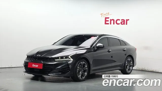 Kia K5 2020 — photo 1