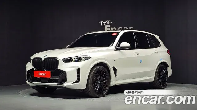 BMW X5 2025 — photo 1