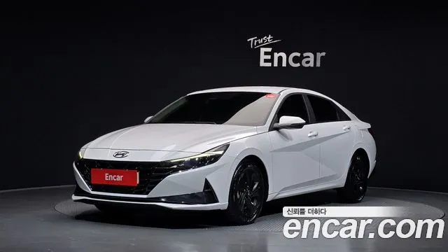 Hyundai AVANTE 2023 — photo 1