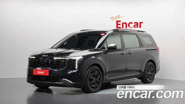 Kia Canival 2025 — photo 1