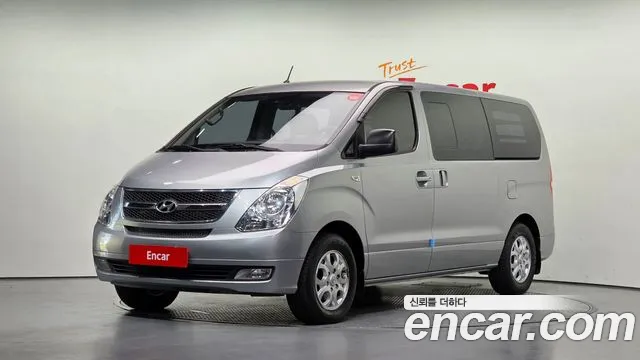 Hyundai Starex 2014 — photo 1