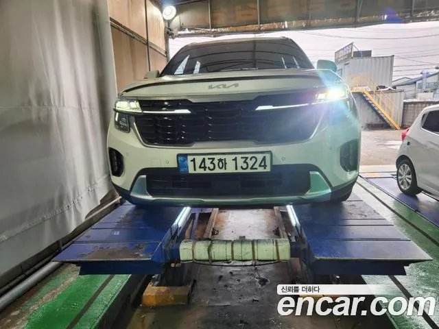 Kia Seltos 2023 — photo 1