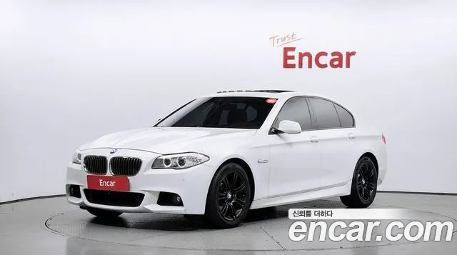 BMW 5-Series 2013 — photo 1