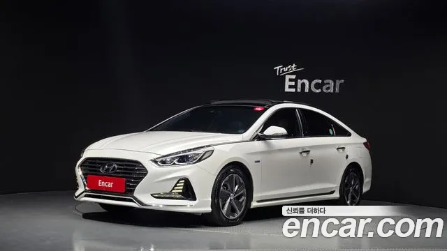 Hyundai Sonata 2018 — photo 1