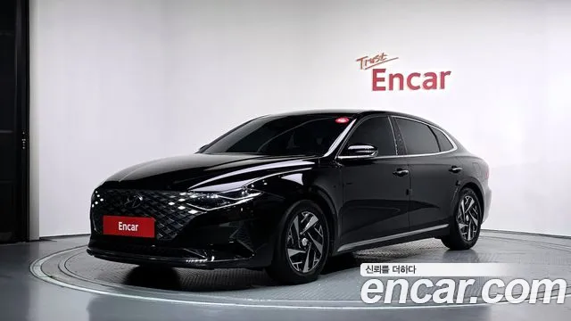 Hyundai Grandeur 2023 — photo 1