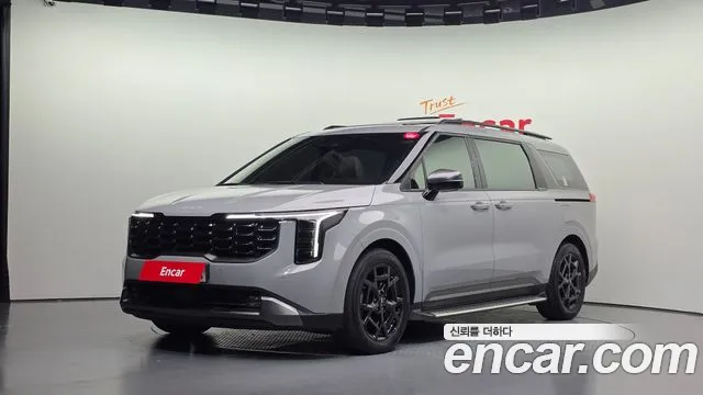 Kia Canival 2024 — photo 1