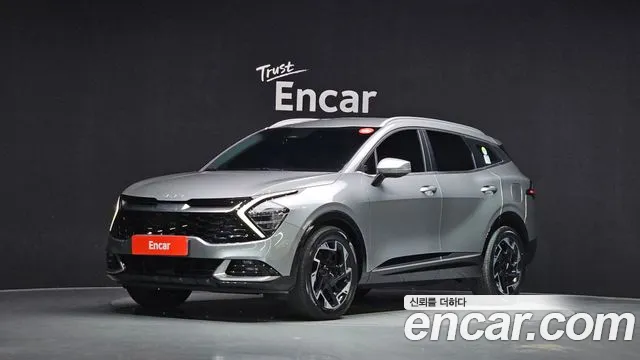 Kia Sportage 2023 — photo 1