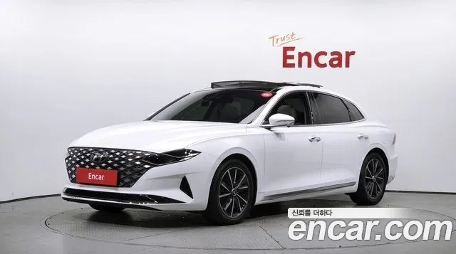 Hyundai Grandeur 2022 — photo 1