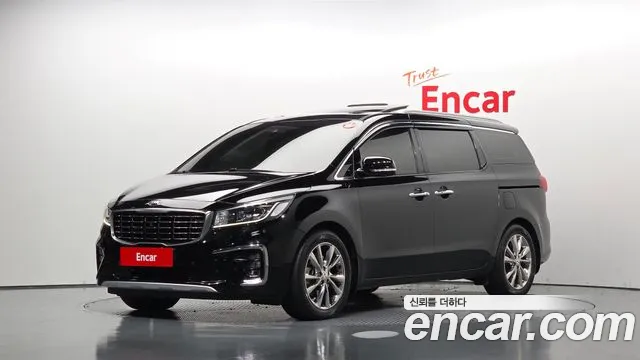 Kia Canival 2019 — photo 1