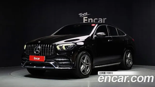 Mercedes-Benz GLE-Class 2021 — photo 1