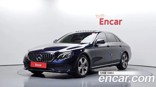 Mercedes-Benz E-Class 2019 — photo 1