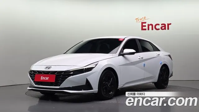 Hyundai AVANTE 2023 — photo 1